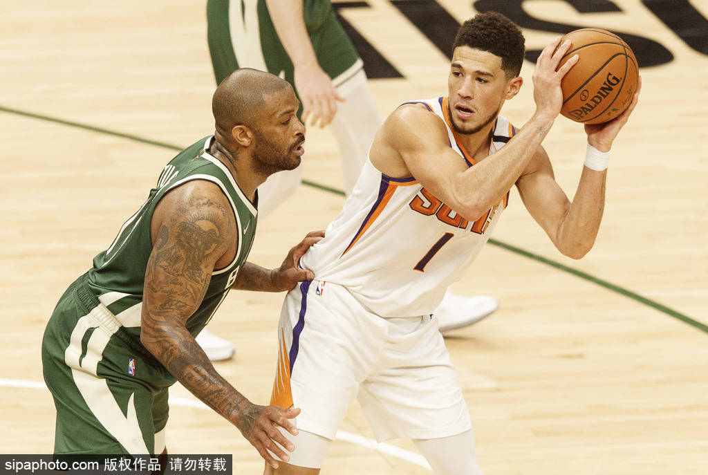 开元官方网站-摩纳哥发布备战花絮，今晚手感冰凉，荷甲任务艰巨，更衣室氛围转暖(摩纳哥vs南特激情对决)